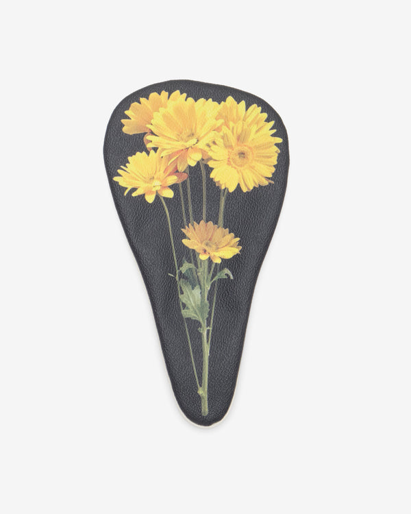 Undercover - Flower Pouch - (Black)