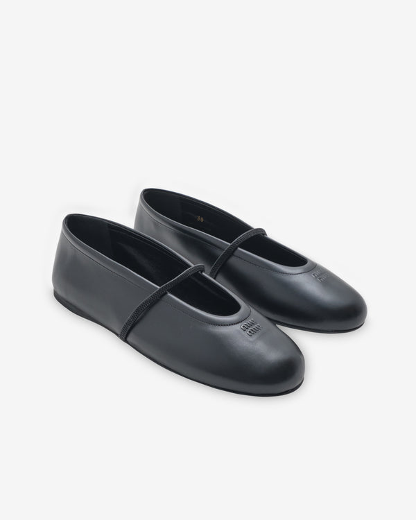 Miu Miu - Women's Flat Heeled Shoes - (Black)