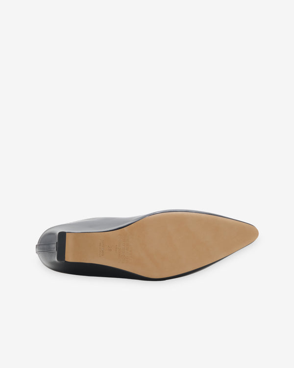 Maison Margiela - Women's Heel-Less Mules - (Black)