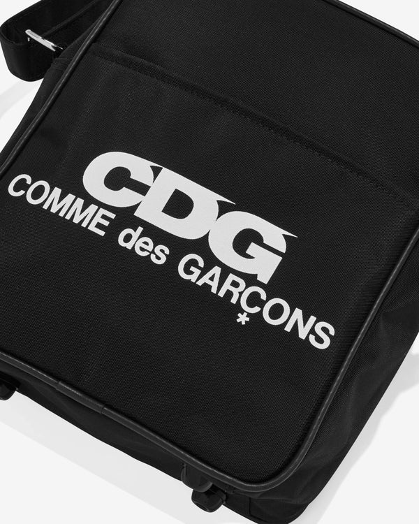 CDG - Large Shoulder Bag - (Black)