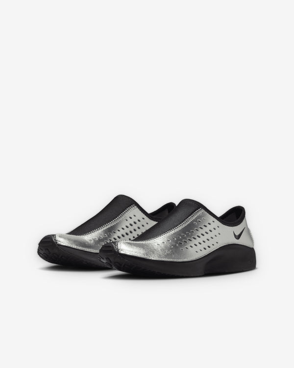 Nike - Women's Air Superfly MOC Sneakers - (Metallic Silver)