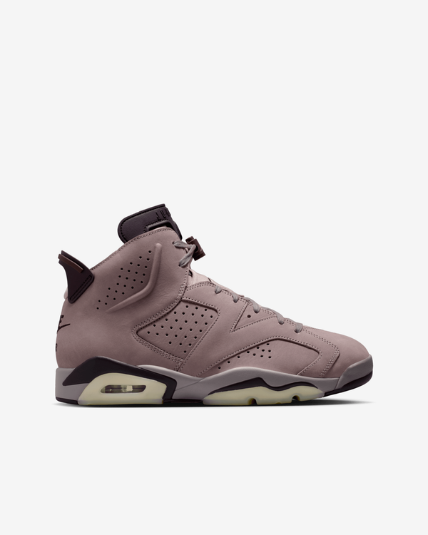 Nike - Men's A Ma Maniére Air Jordan 6 Retro Sneakers - (Vapor Mauve)