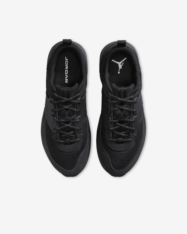 Nike - Men's Jordan Trunner O/S Sneakers - (Black/Sail)