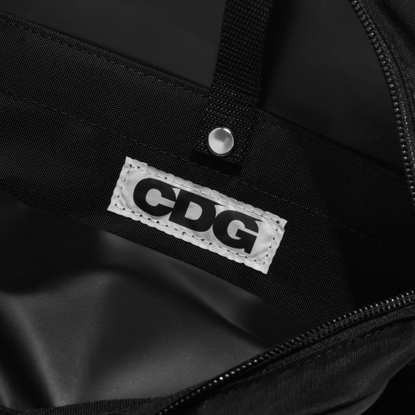 CDG - Large Shoulder Bag - (Black)