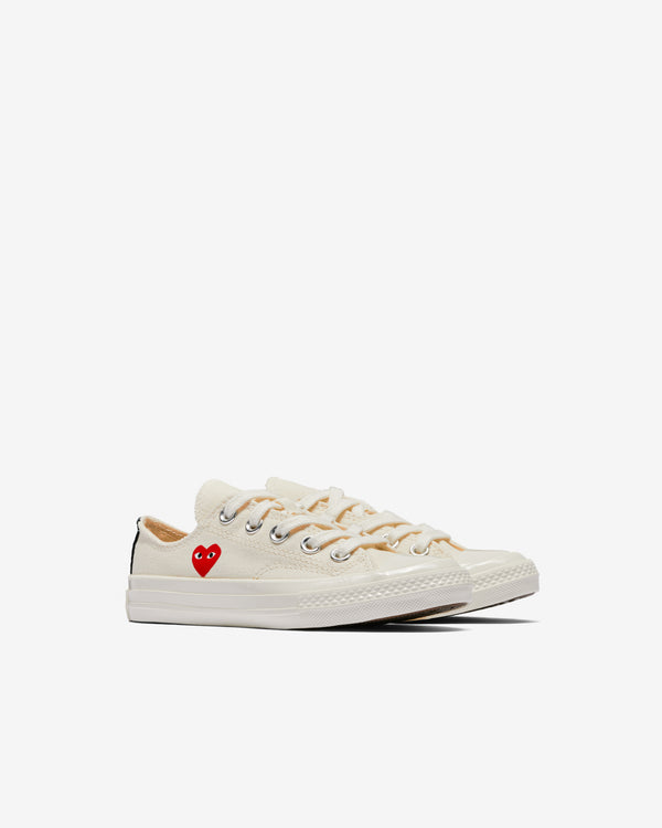 Play Converse - Kids' Small Red Heart All Star 70's Low Sneakers - (Beige)