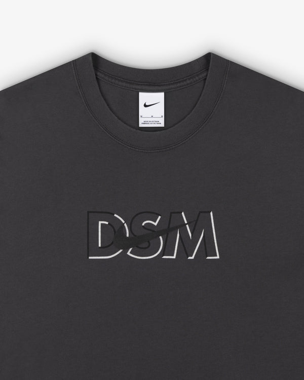 Nike - DSM Men's Vintage T-Shirt - (Anthracite)