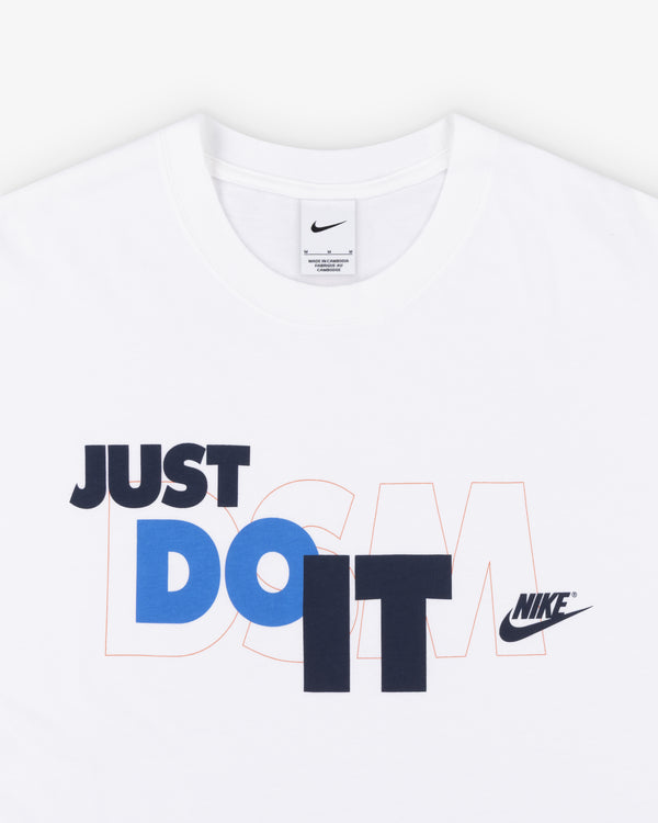 Nike - DSM Men's Vintage T-Shirt - (White)