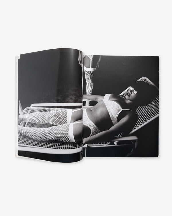 Idea - Ice Magazine Vol.2 By Renell Medrano - (Multi)