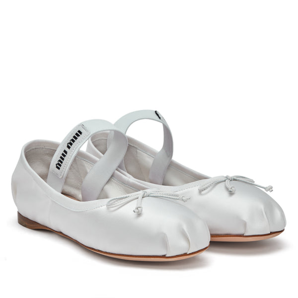 Miu Miu - Women’s Ballerina Shoe - (White)
