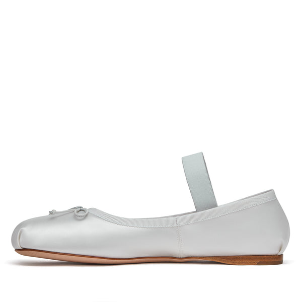 Miu Miu - Women’s Ballerina Shoe - (White)