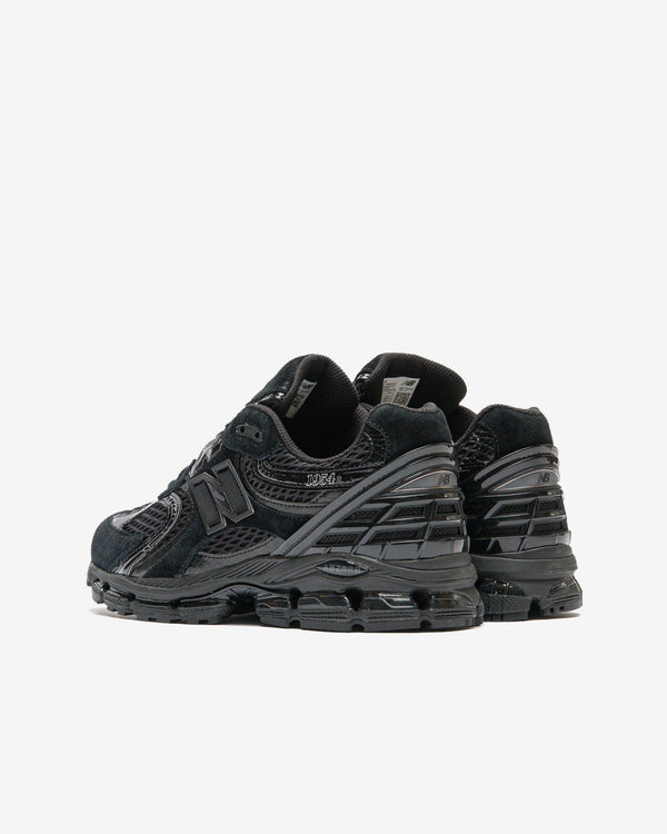 New Balance - Men's 1954R Sneakers - (Black)