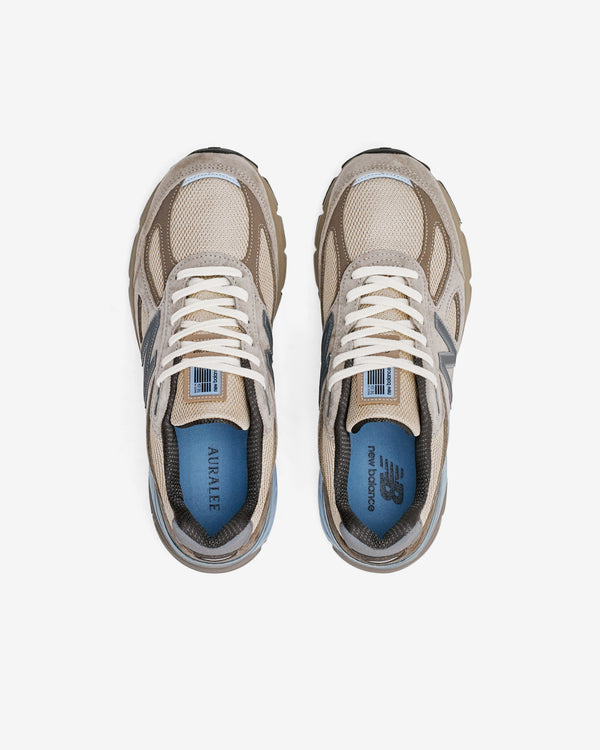 New Balance - Auralee 990V4 Sneakers - (Brown)