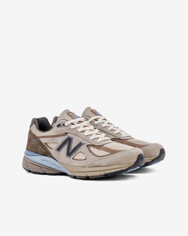 New Balance - Auralee 990V4 Sneakers - (Brown)