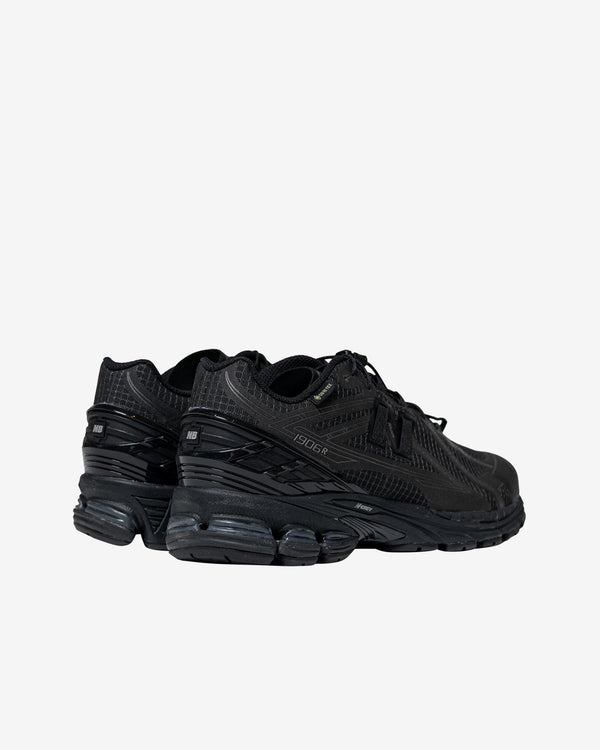 New Balance - Men's 1906 Sneakers - (Black)