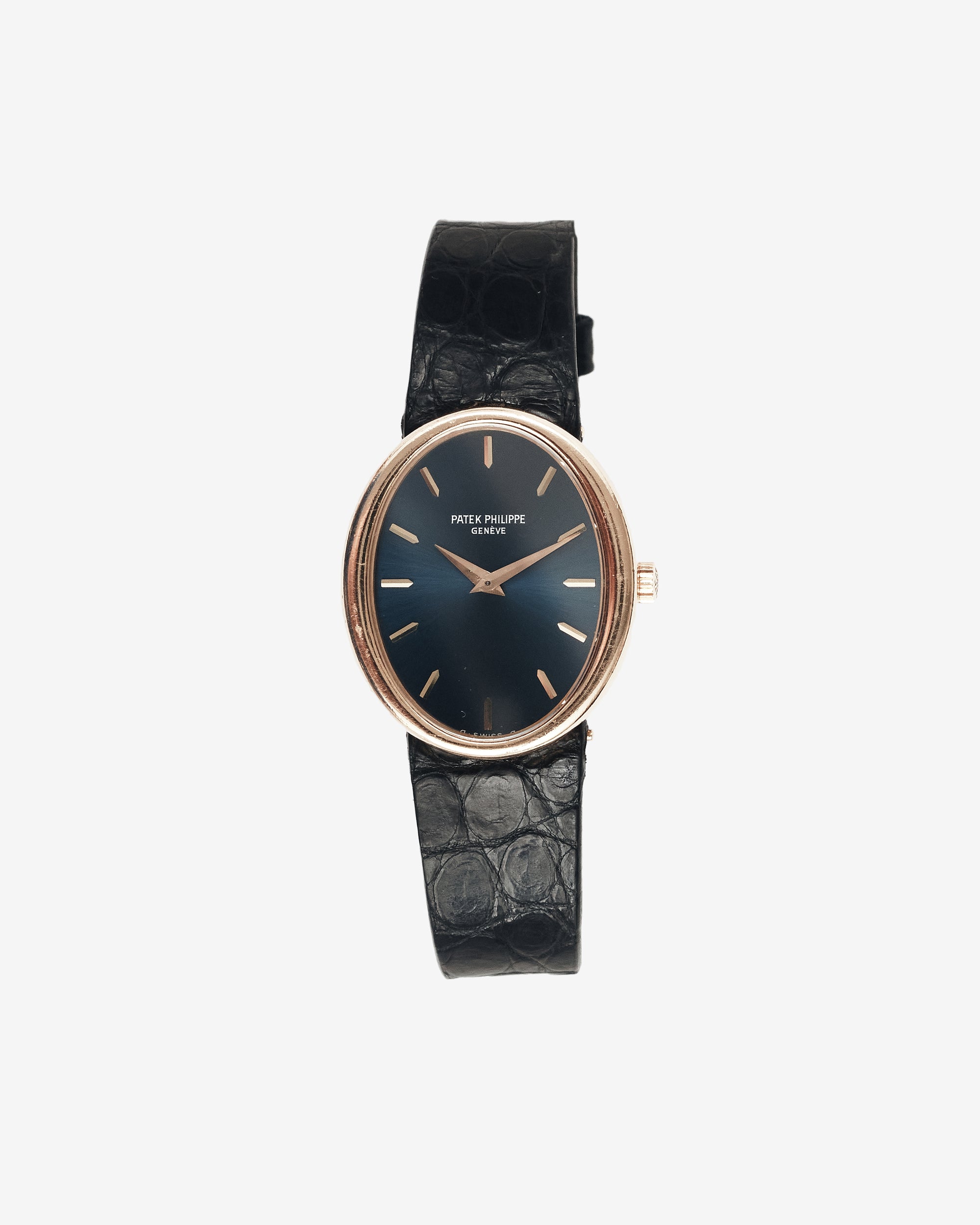 Classic 55 - Patek Philippe Vintage Golden Ellipse Oval 4225 - (Yellow Gold) view 1, Click to Zoom in