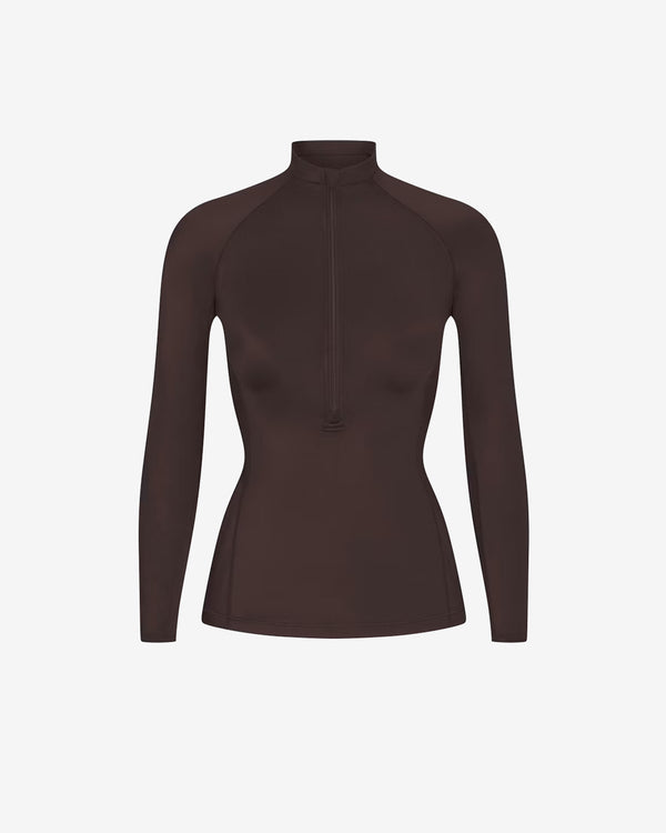 NikeSkims - Women's Matte Mock Neck Ls Half Zip Top - (Dark Sepia)