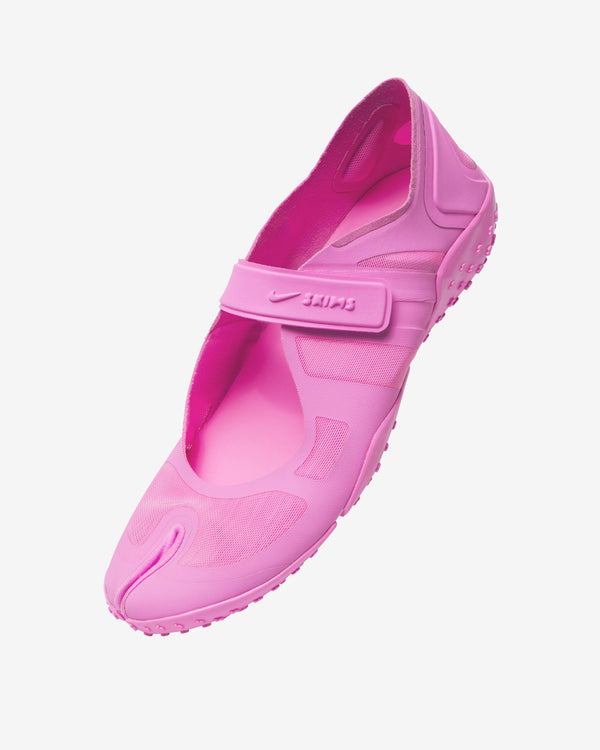 NikeSKIMS - Women's Rift Mesh Sneakers - (Pink)