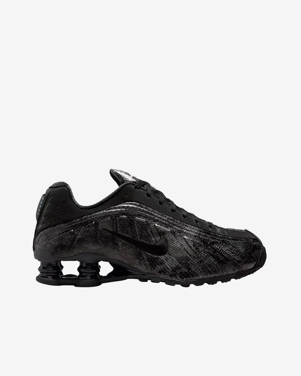 Nike - Women's Shox R4 Sneakers - (Black/Black)