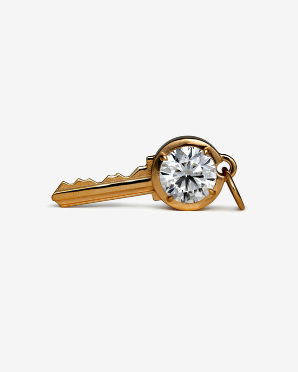 Alexei Hay - The Round Key Pendant - (Yellow Gold)