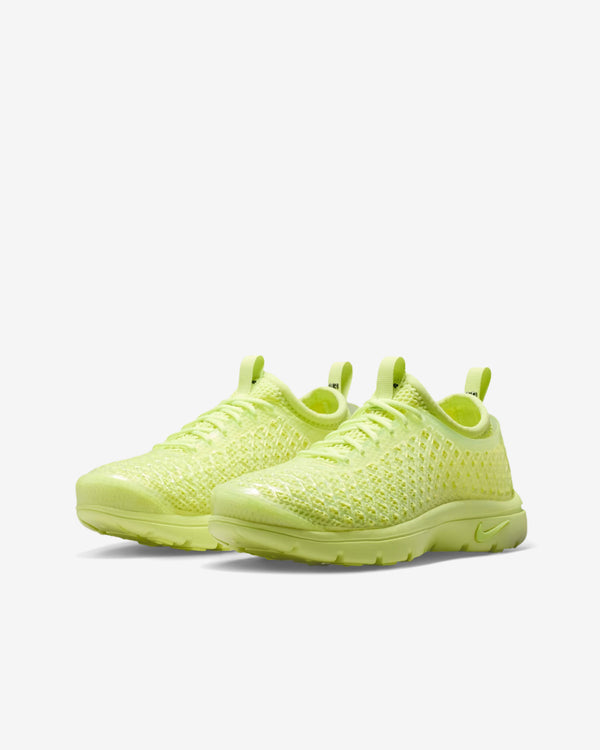 Nike - Women's Rejuven8 Run OG Jelly Sneakers - (Light Lemon)