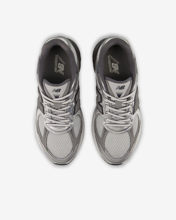 New Balance - Men's ABZORB 2010 Sneakers - (Silver/Metallic)