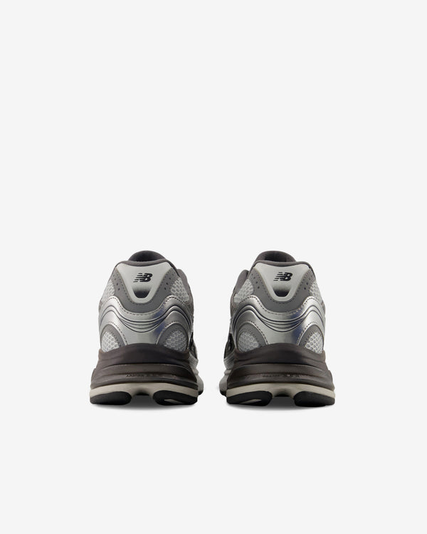 New Balance - Men's ABZORB 2010 Sneakers - (Silver/Metallic)