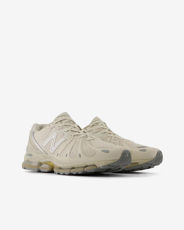 New Balance - Men's 1890 Sneakers - (Linen)