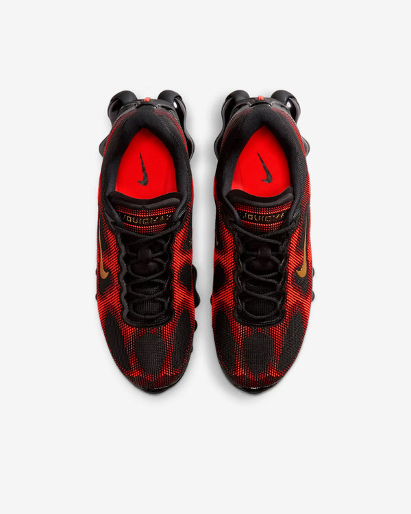 Nike - Men's Air Liquid Max Sneakers - (Team Red)
