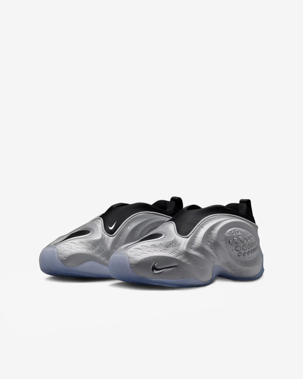 Nike - Women's First Sight Shadow Sneakers - (Metallic Silver)