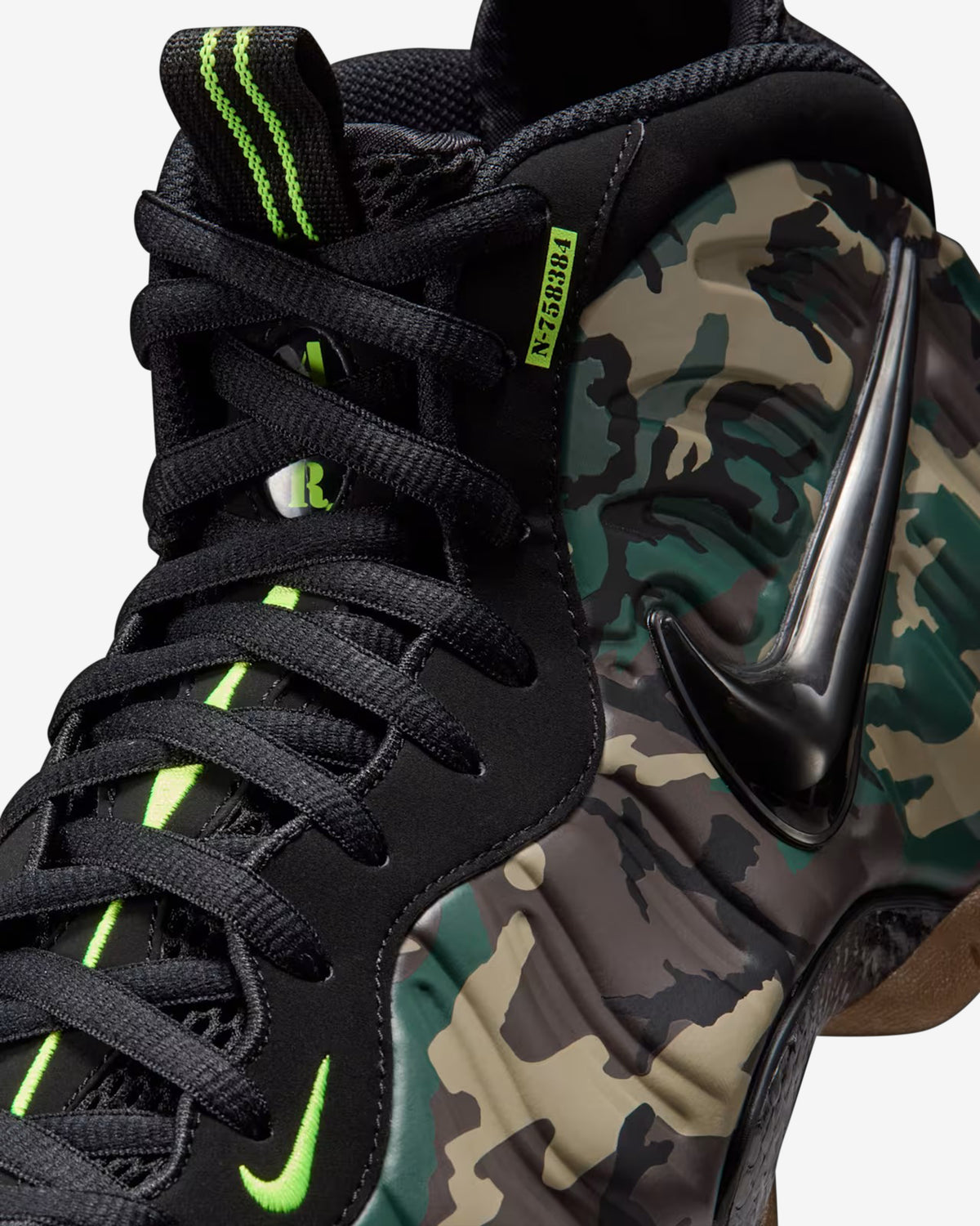 Nike - Air Foamposite Pro - (Camo) view 7, Click to Zoom in