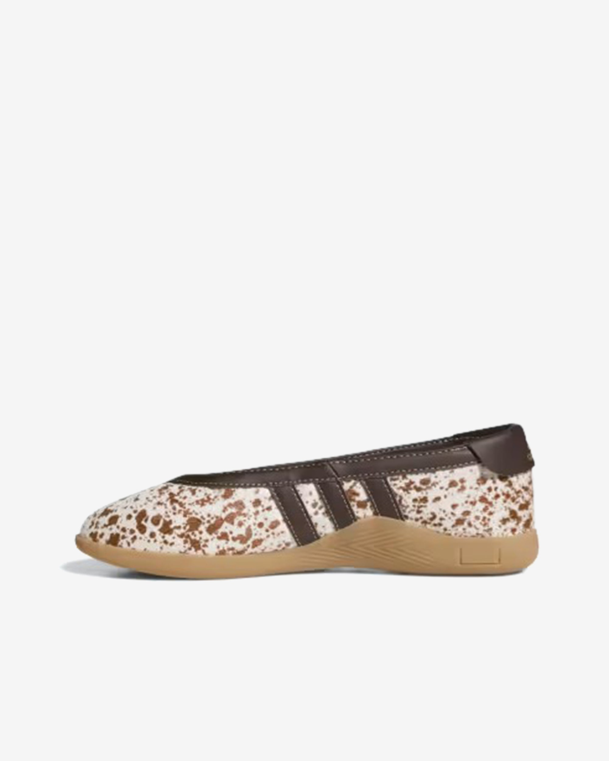 Adidas - Taekwondo Mei Ballet - (Off White/Brown) view 2, Click to Zoom in