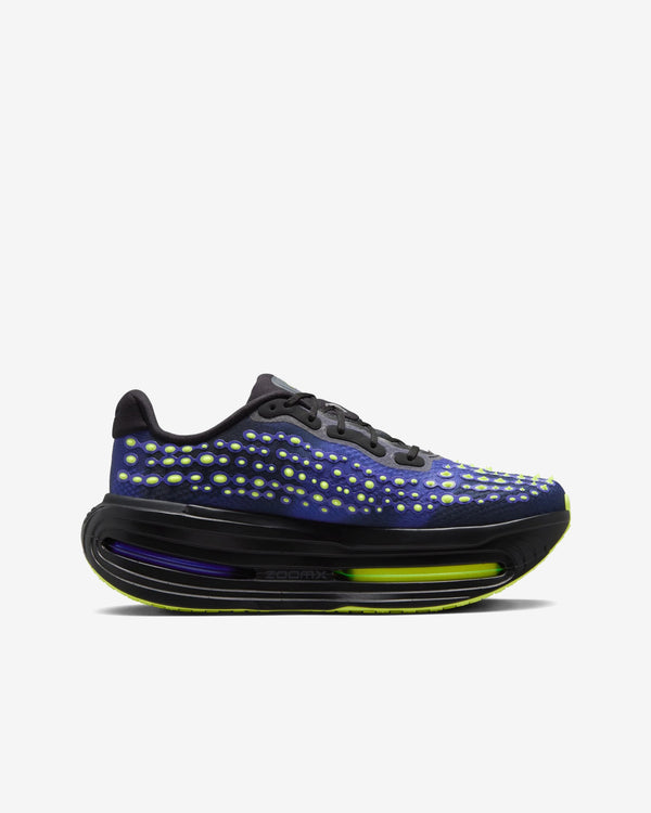 Nike - Men's Vomero Premium QS Sneakers - (Black/Rush Violet)