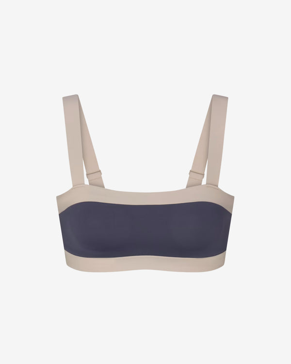 NikeSKIMS - Women's Shine Scoop Neck Bra Top - (Navy)