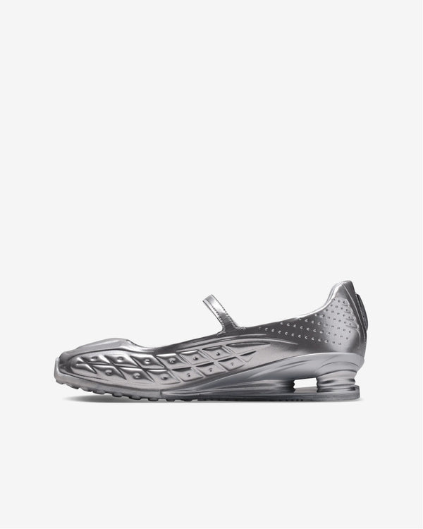 Nike - Women's Shox Z Calistra Sneakers - (Silver)