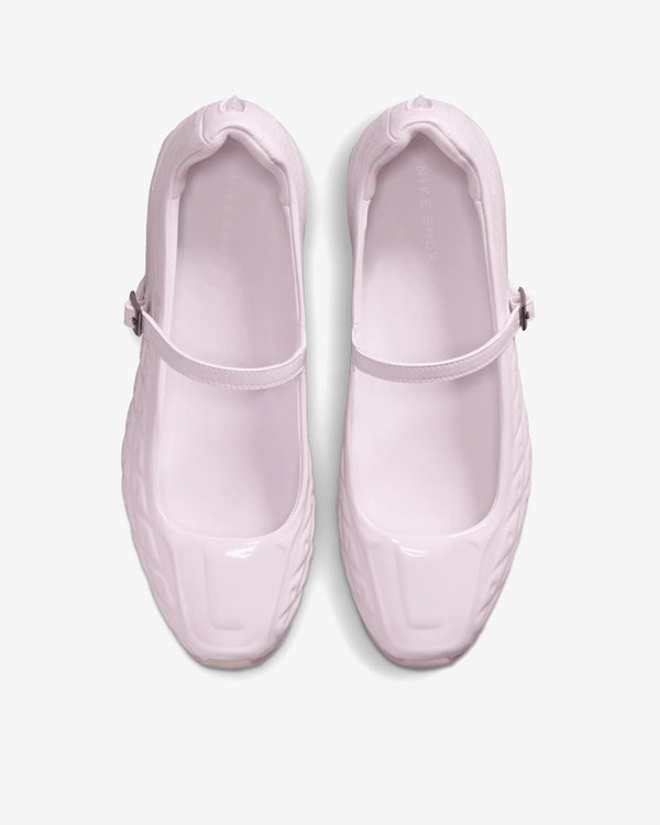 Nike - Womens Shox Z Calistra Sneakers - (Pink)