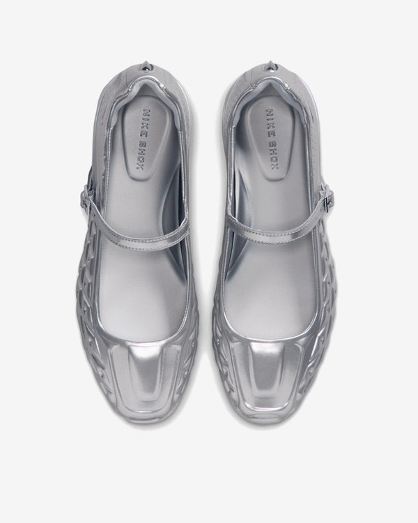 Nike - Women's Shox Z Calistra Sneakers - (Silver)