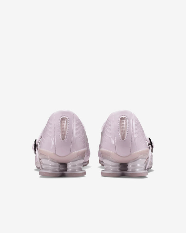 Nike - Womens Shox Z Calistra Sneakers - (Pink)