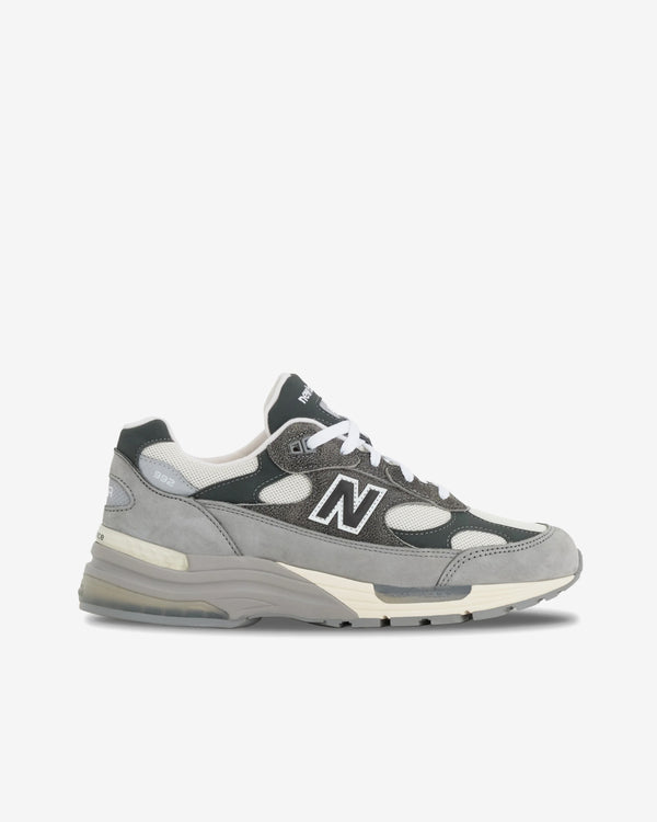 New Balance - Men's 992 Sneakers - (Shadow Grey)