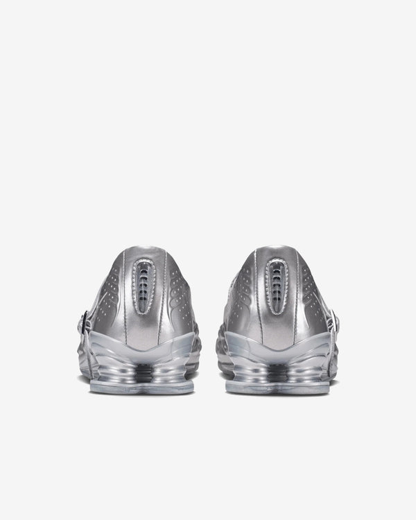 Nike - Women's Shox Z Calistra Sneakers - (Silver)
