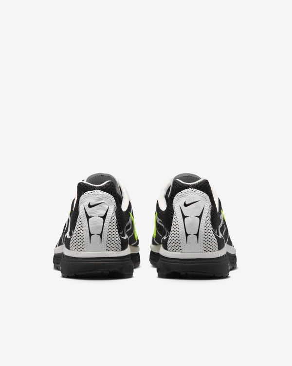 Nike - Men's Zoom Streak 3 Sneakers - (Black/Volt)