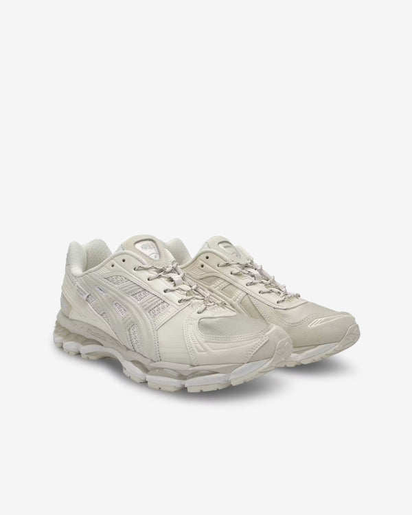 Asics - INVINCIBLE X MADNESS GEL-KAYANO 12.1 - (Vanilla)