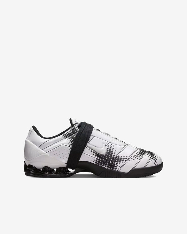 Nike - Women's Total90 Shox Magia Sneakers - (White/Black)