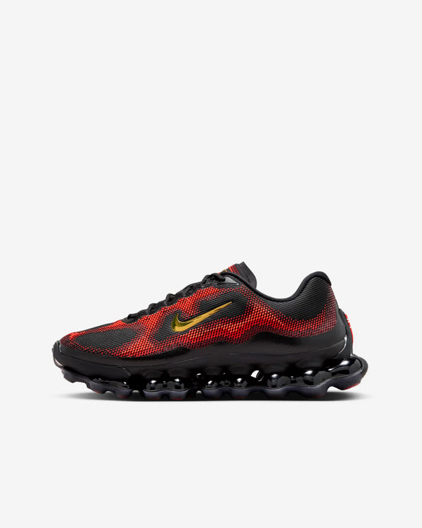 Nike - Men's Air Liquid Max Sneakers - (Team Red)