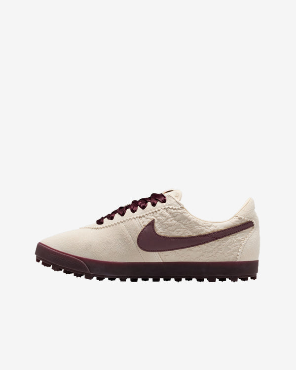 Nike - Women’s Astrograbber SE Sneakers - (Light Cream/Burgundy Crush)