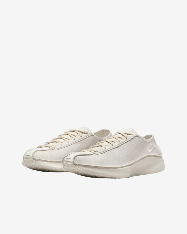 NIKE - Women's Air Superfly Sneakers - (Phantom)