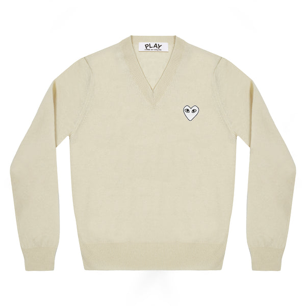 Play Comme des Garçons - White Heart V-Neck Sweater - (Natural)